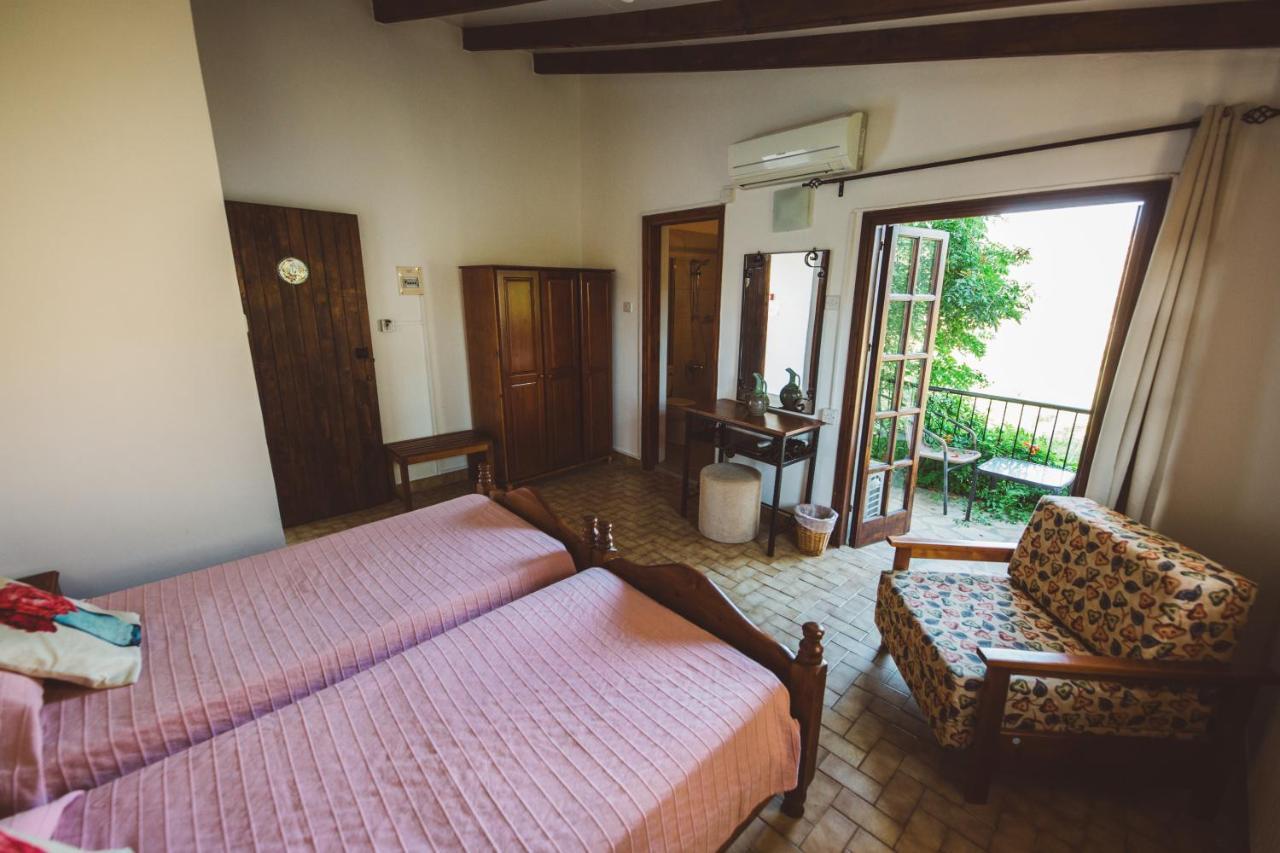 Vasilias Nikoklis Inn Никоклия Экстерьер фото