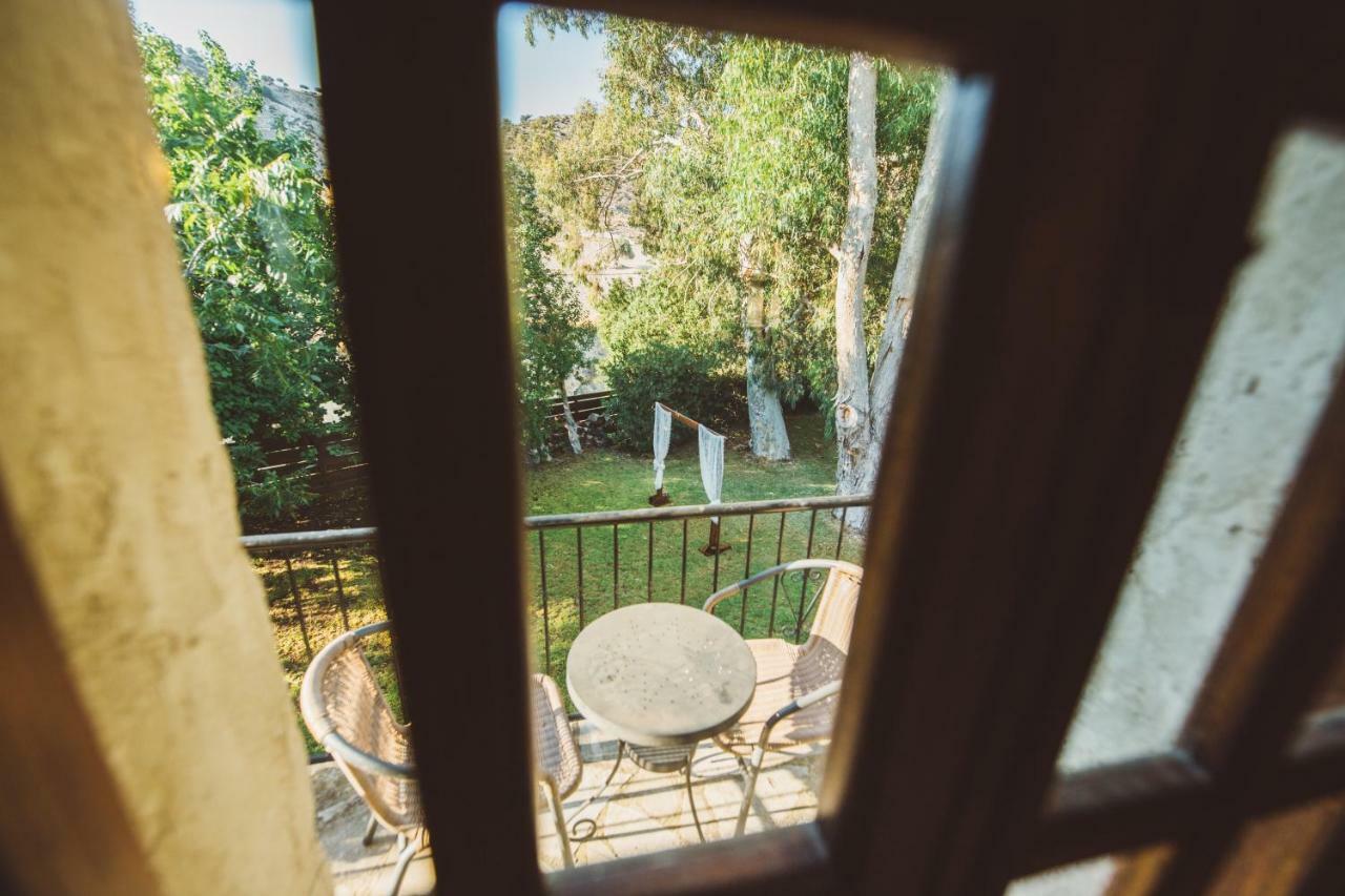 Vasilias Nikoklis Inn Никоклия Экстерьер фото